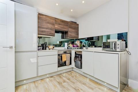 undefined, Restmor Way, Wallington, SM6