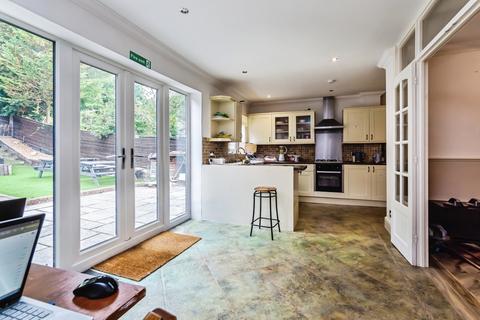 5 bedroom detached house for sale, Old Lodge Lane, Purley, CR8