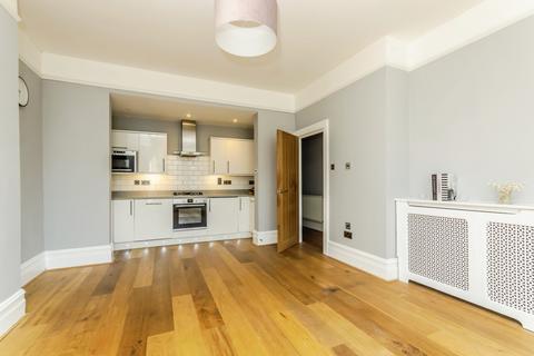 undefined, Whytecliffe Road North, Purley, CR8