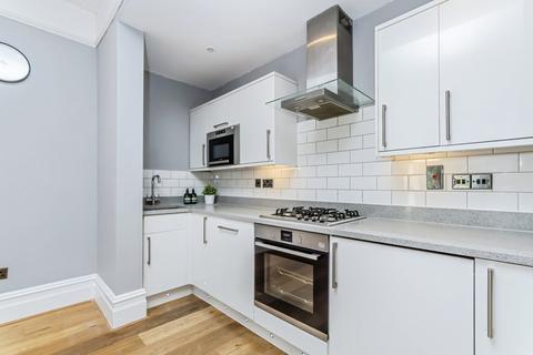 undefined, Whytecliffe Road North, Purley, CR8