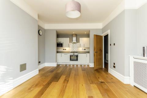 undefined, Whytecliffe Road North, Purley, CR8