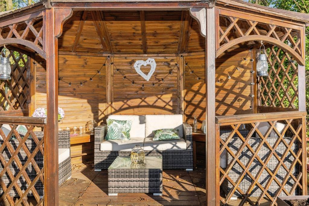 Sitting Area