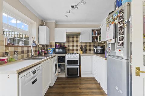 3 bedroom semi-detached house for sale, Howard Close, Hailsham
