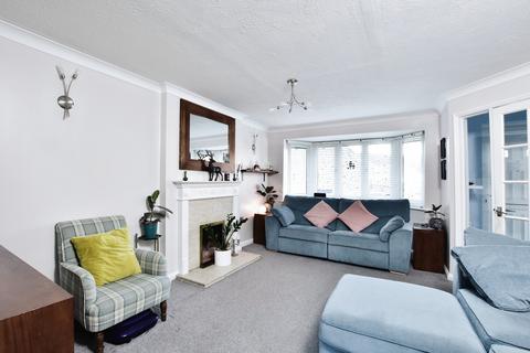 4 bedroom detached house for sale, Beauvoir Drive, Kemsley, Sittingbourne, ME10