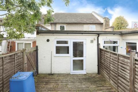 2 bedroom terraced house for sale, St. Pauls Street, Sittingbourne, Kent, ME10