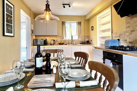 2 bedroom house for sale, Saunders Hill, Brighton