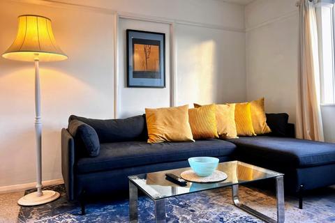 2 bedroom house for sale, Saunders Hill, Brighton