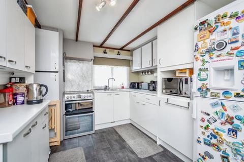2 bedroom detached house for sale, Beckenham Park, Otterham Quay Lane, Rainham, Gillingham, ME8