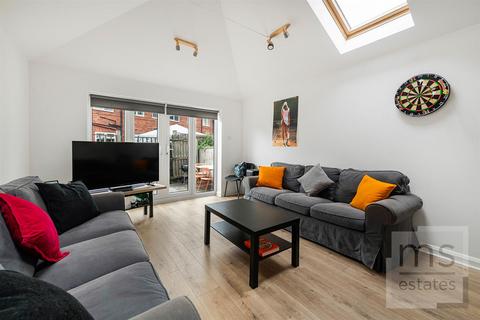 undefined, Sherwin Road, Nottingham NG7