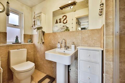 4 bedroom detached house for sale, Walsby Drive, Kemsley, Sittingbourne, Kent, ME10