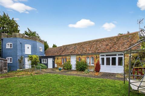 5 bedroom property with land for sale, Lynsted Lane, Lynsted, Sittingbourne, ME9