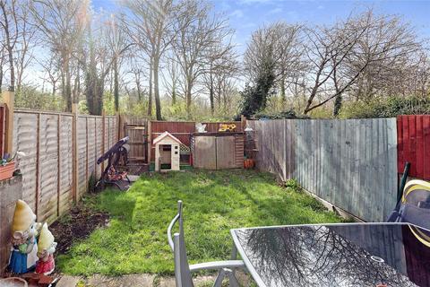Gibbwin, Great Linford, Milton Keynes, Buckinghamshire, MK14