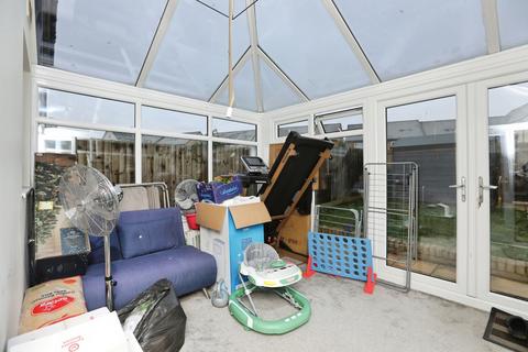 3 bedroom end of terrace house for sale, Redgrove Avenue, Sittingbourne, Kent, ME10