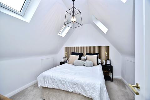 4 bedroom terraced house for sale, Primrose Avenue, Sittingbourne, Kent, ME10