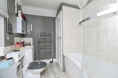 3 bedroom terraced house for sale, Church Road, Murston, Sittingbourne, Kent, ME10