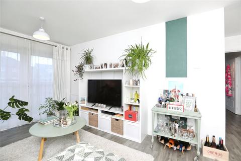 2 bedroom flat for sale, Rapson End, SITTINGBOURNE, Kent, ME10