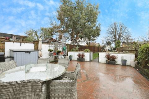 3 bedroom semi-detached house for sale, Wises Lane, Sittingbourne, Kent, ME10