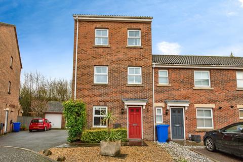 4 bedroom end of terrace house for sale, Agate Court, Sittingbourne, Kent, ME10
