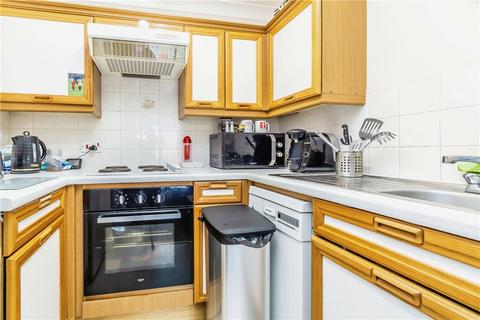 undefined, Brighton Road, South Croydon, CR2