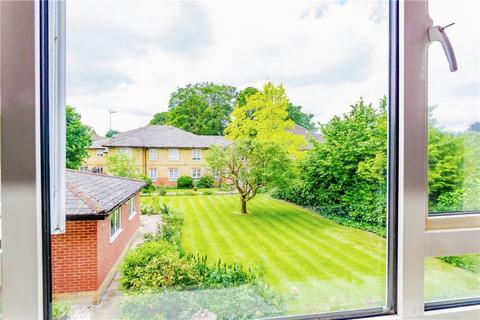 undefined, Brighton Road, South Croydon, CR2
