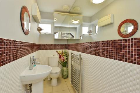 4 bedroom detached house for sale, Southwold Crescent, Broughton, Milton Keynes, Buckinghamshire, MK10
