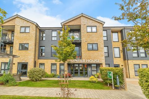 2 bedroom flat for sale, Hindhead Knoll, Walnut Tree, Milton Keynes, Buckinghamshire, MK7
