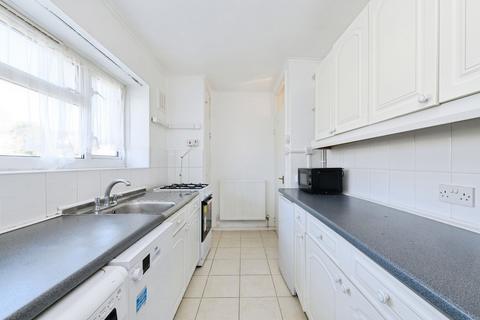undefined, Kingsdown Avenue, SOUTH CROYDON, Surrey, CR2