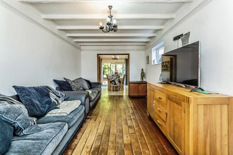 4 bedroom detached house for sale, Limpsfield Road, Warlingham, Surrey, CR6