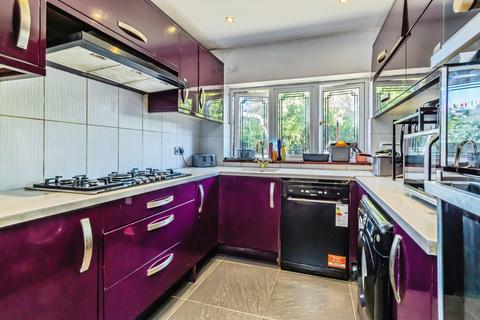 4 bedroom detached house for sale, Limpsfield Road, Warlingham, Surrey, CR6