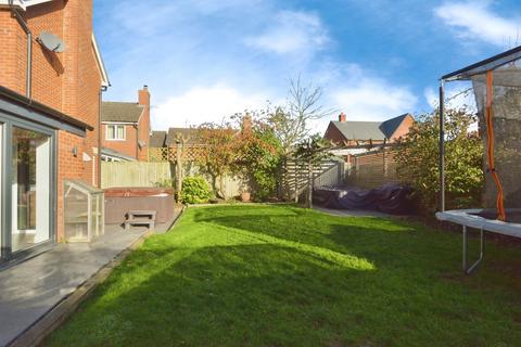 4 bedroom detached house for sale, Maltings Field, Castlethorpe, Milton Keynes, Buckinghamshire, MK19