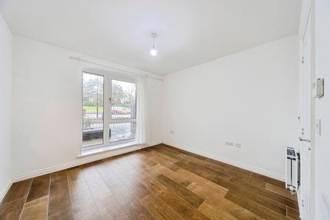 undefined, Leonora Walk, Campbell Park, Milton Keynes, Buckinghamshire, MK9
