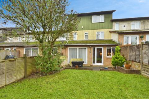 undefined, Wimbledon Place, Bradwell Common, Milton Keynes, Buckinghamshire, MK13