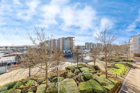 2 bedroom flat for sale, Lockside, Portishead, Bristol, Somerset, BS20