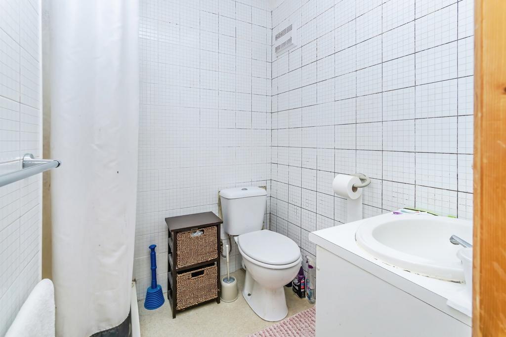 Ensuite Shower Room