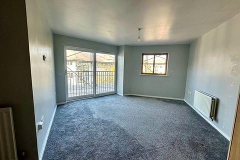 2 bedroom flat for sale, Harbour Road, Portishead, Bristol, Somerset, BS20
