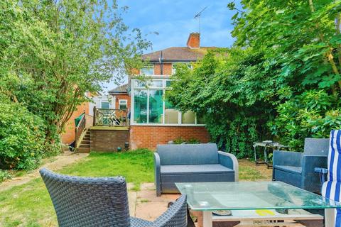 undefined, Crossways, South Croydon, Surrey, CR2