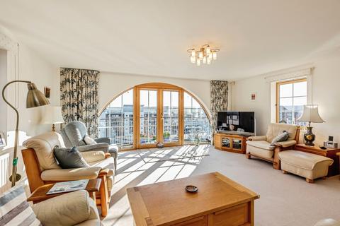 2 bedroom flat for sale, Lower Burlington Road, Portishead, Bristol, Somerset, BS20