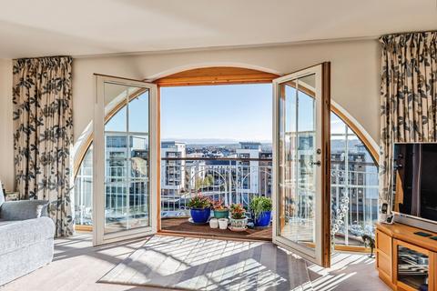 2 bedroom flat for sale, Lower Burlington Road, Portishead, Bristol, Somerset, BS20