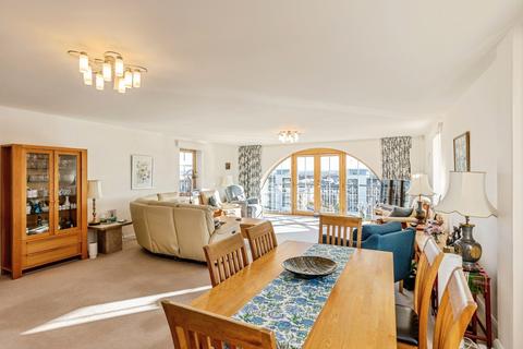 2 bedroom flat for sale, Lower Burlington Road, Portishead, Bristol, Somerset, BS20