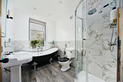 undefined, Addington Road, Sanderstead, South Croydon, CR2