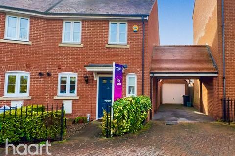 3 bedroom semi-detached house for sale, Corunna Drive, Colchester