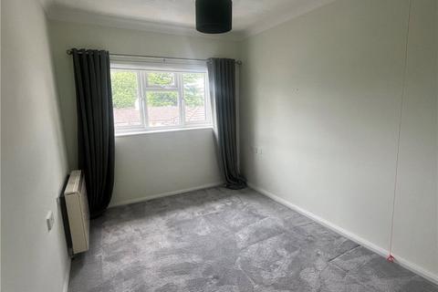 1 bedroom flat for sale, Peregrine Gardens, Croydon, Surrey, CR0