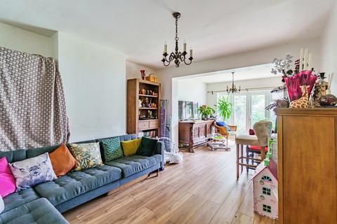 4 bedroom semi-detached house for sale, Bridle Road, Croydon, CR0