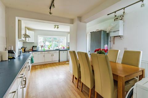 4 bedroom semi-detached house for sale, Bridle Road, Croydon, CR0
