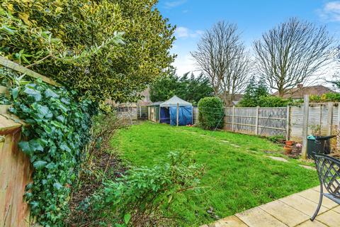4 bedroom semi-detached house for sale, Bridle Road, Croydon, CR0