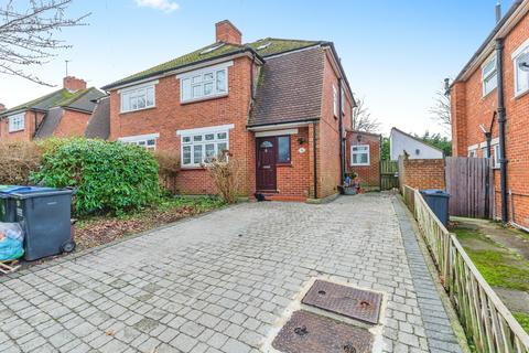 Bridle Road, Croydon, CR0