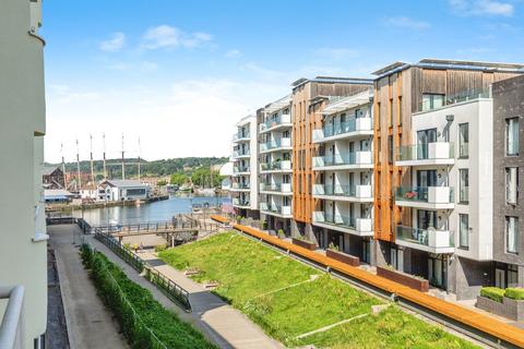 undefined, Hannover Quay, Bristol, BS1