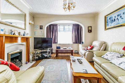 3 bedroom end of terrace house for sale, Grant Road, Croydon, CR0
