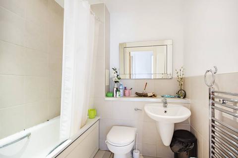 2 bedroom flat to rent, Angel Lane, Stratford, London, E15
