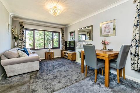 1 bedroom flat for sale, Marlowe Lodge, 326 Wickham Road, Croydon, CR0